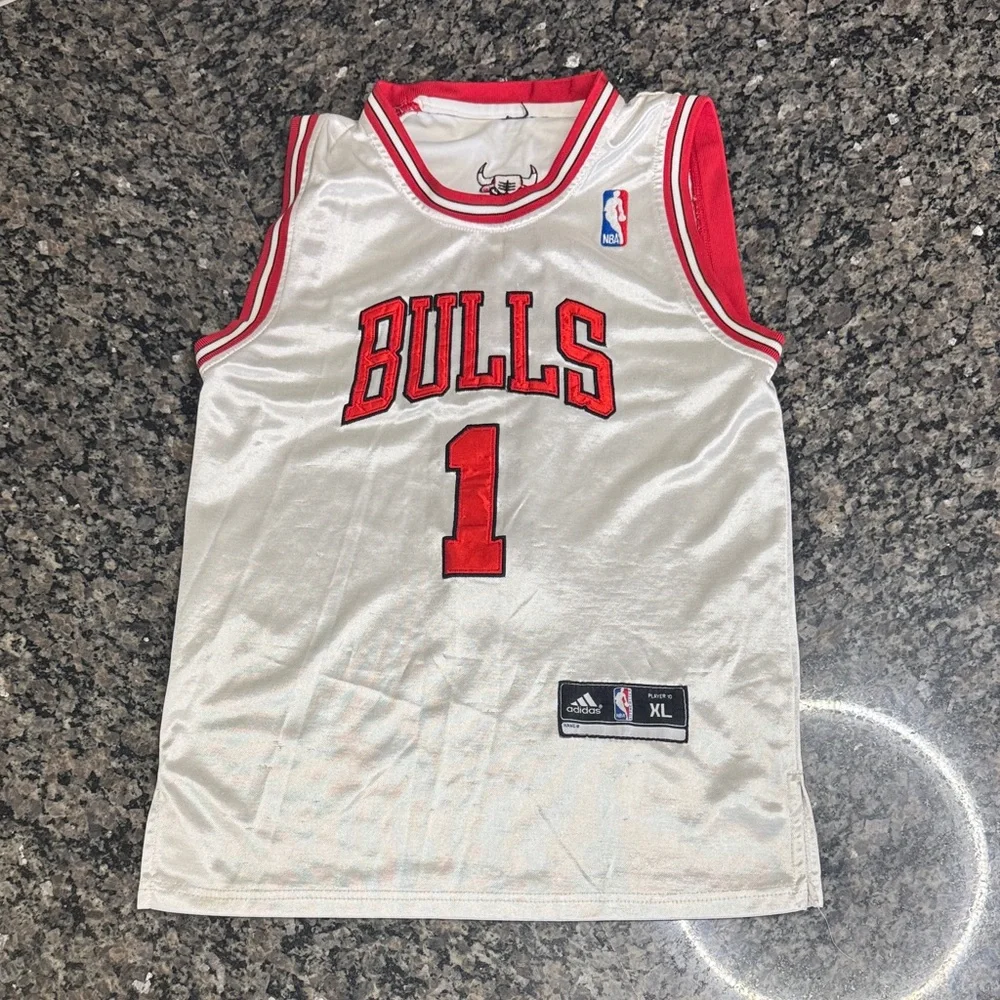 Adidas NBA Bulls Jersey Derrick Rose 1 - Red and White Jersey - Picture 1 of 10